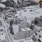 Central, Newly Renovated 2-room Апартаменти *
