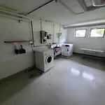 Central, Newly Renovated 2-room Апартаменти
