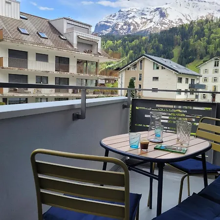 Central, Newly Renovated 2-room Engelberg