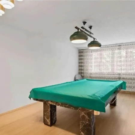 Апартаменти Central, Newly Renovated 2-room Енгельберг